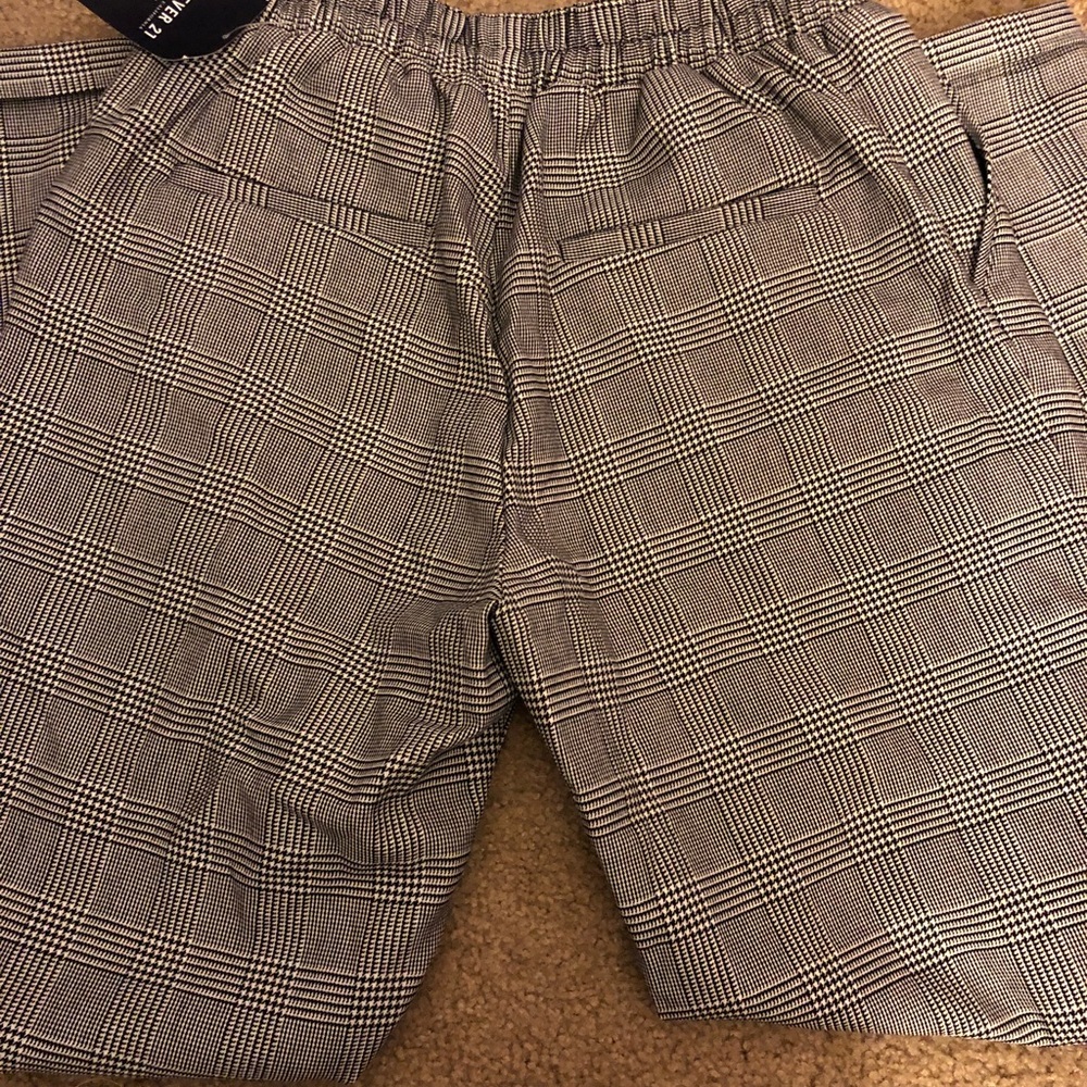 Pants - Picture 3 of 3